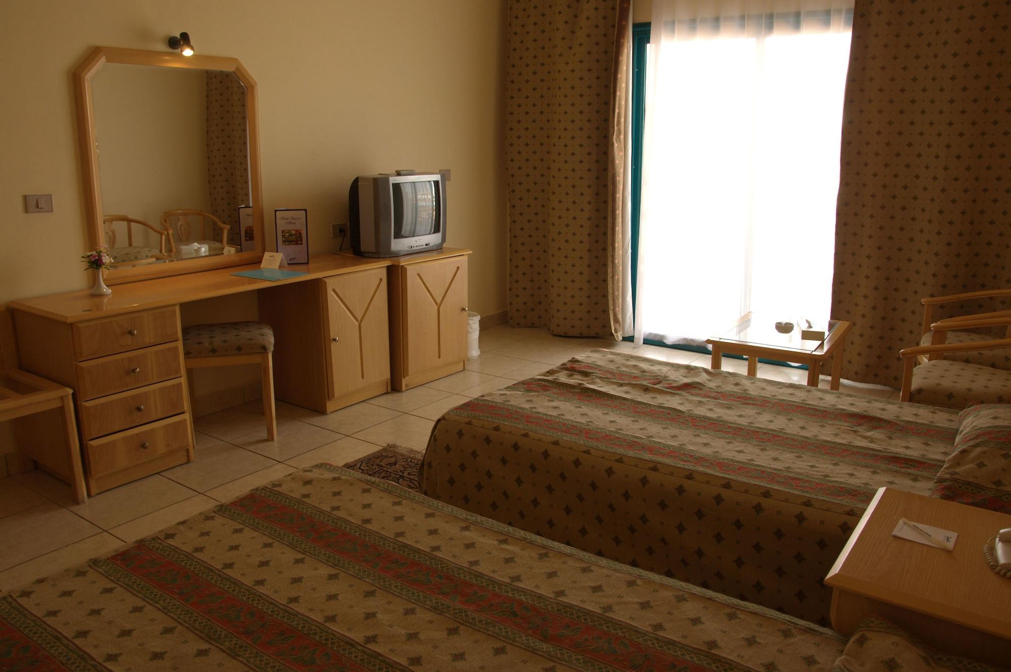 Sharm Cliff Resort Екстериор снимка