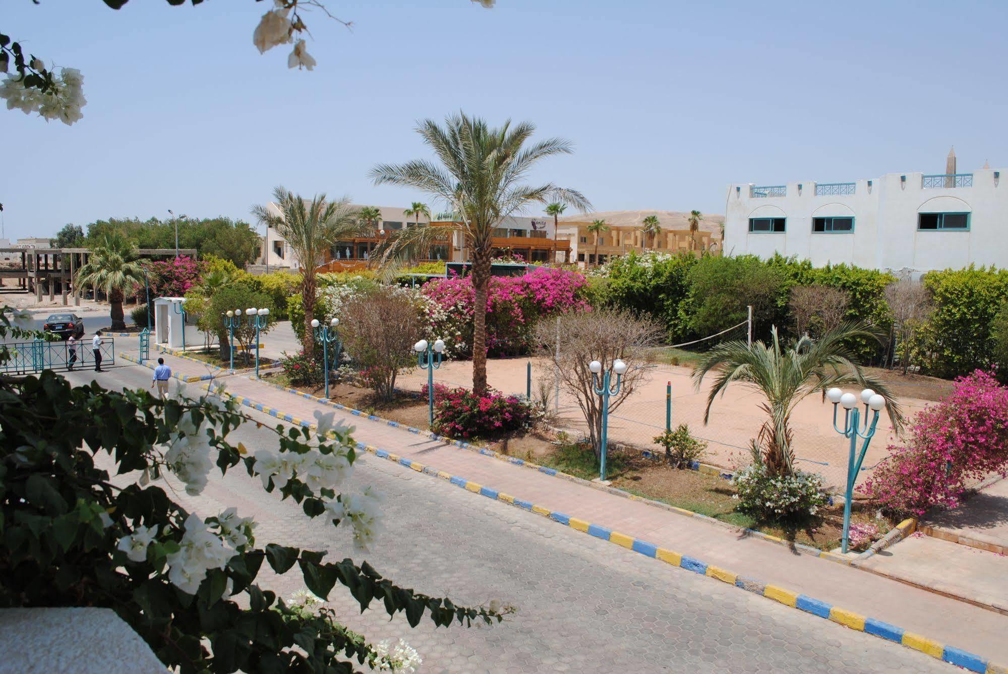 Sharm Cliff Resort Екстериор снимка