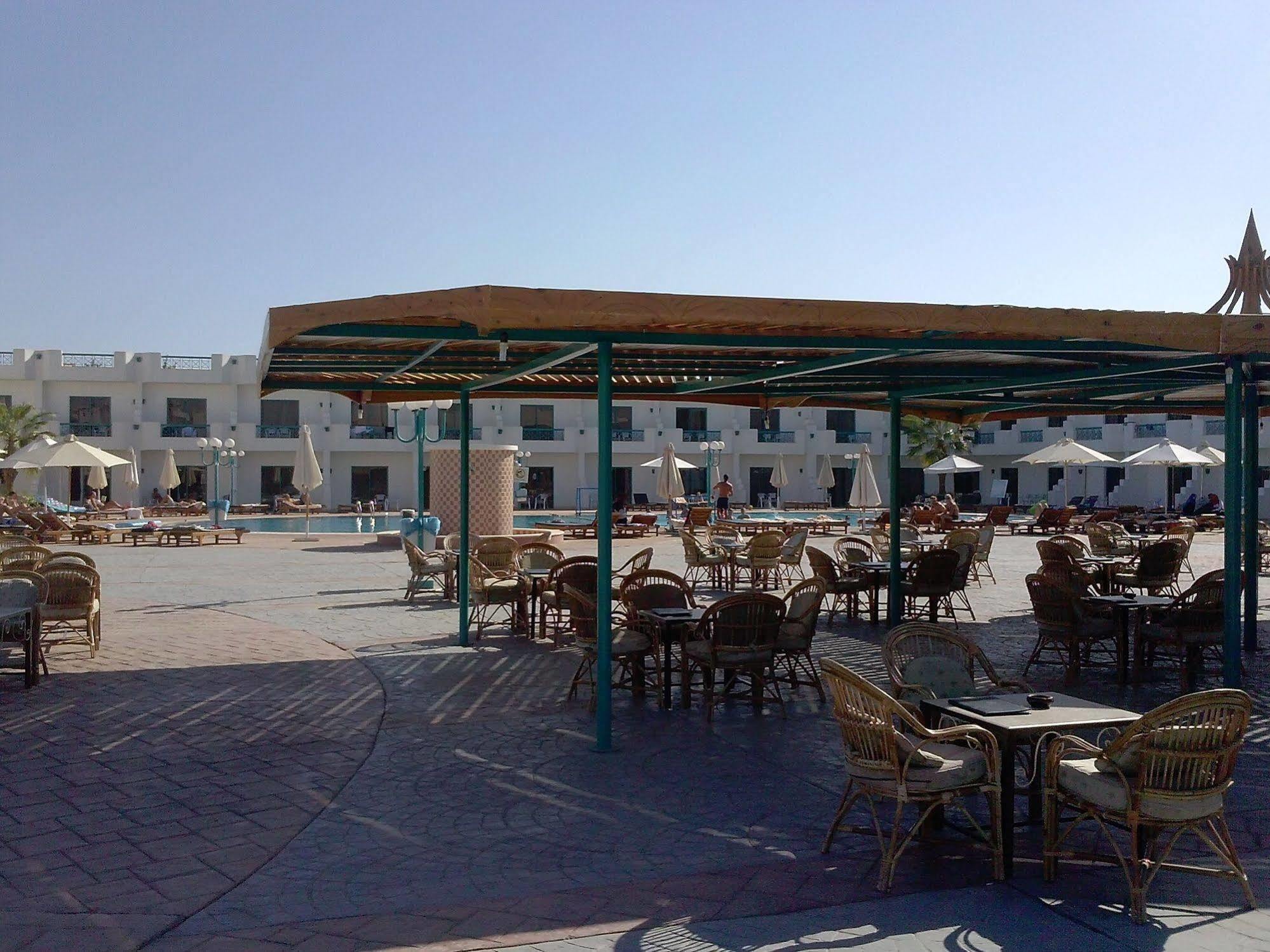 Sharm Cliff Resort Екстериор снимка